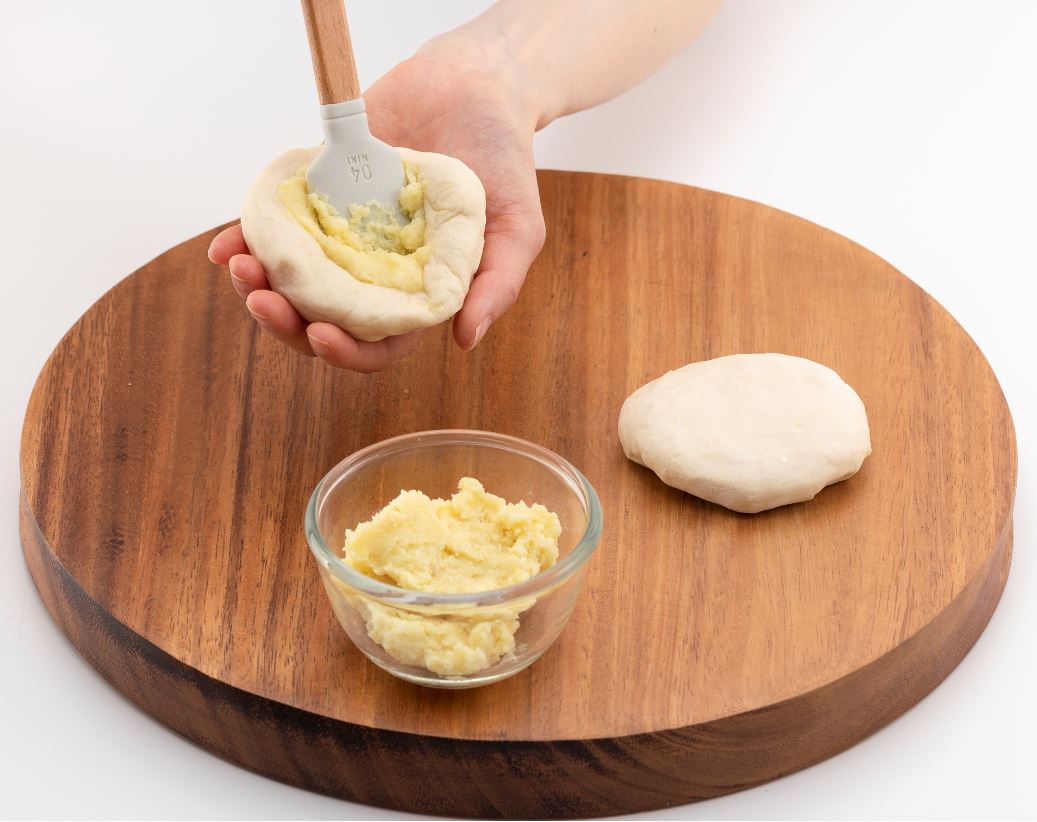 Goguma Gonggalppang Recipe: Everything You Need to Know About This Iconic Korean Dish 2 Cooking step 1
