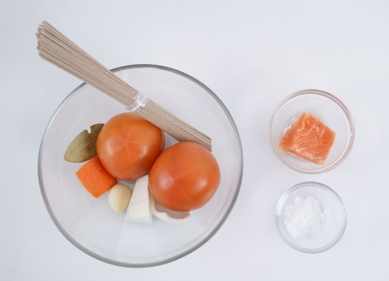 Tomatochaesoseupeuwa Yeoneosobajjim Recipe: Everything You Need to Know About This Iconic Korean Dish 1 Main dish