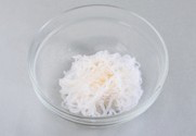 The Complete Guide to Authentic Daieoteuguksu: A Korean Kitchen Masterclass 4 Cooking step 2