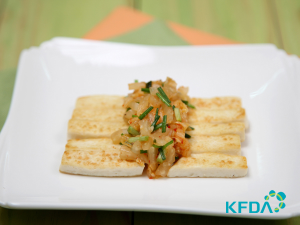 How to Make Perfect Dalraedubugimchimuchim: Traditional Korean Recipe with Nutrition Facts 1 Main dish